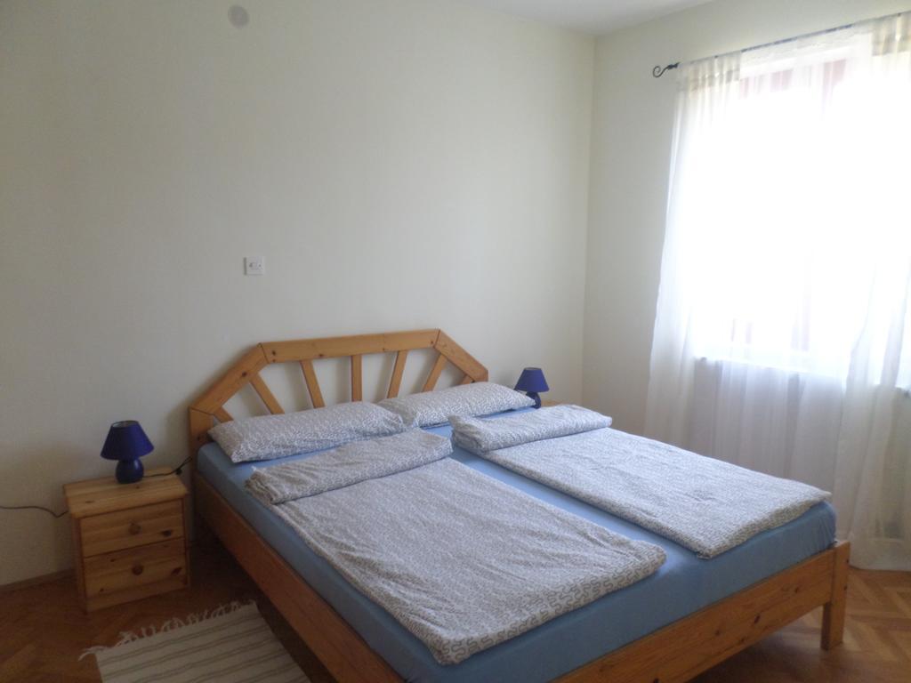 Apartment Jana Штинян Екстер'єр фото